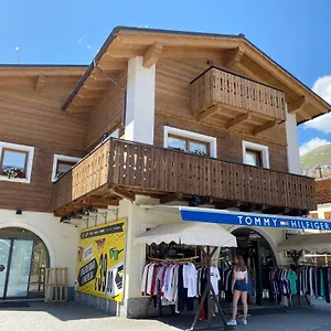 Skyrim - Centre , Livigno Italia